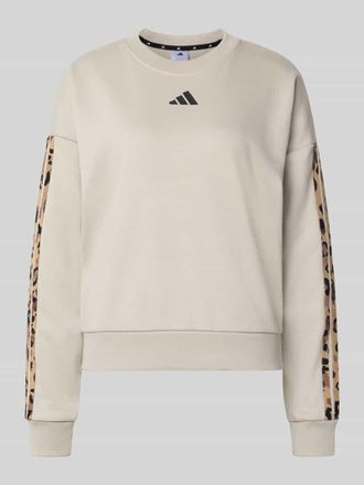 adidas Regular Fit Sweatshirt mit Viskose-Anteil und Logo-Stitching in Mittelgrau, Gr&ouml;&szlig;e S