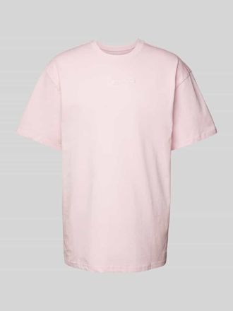 Karl Kani T-Shirt mit Label-Stitching in Pink, Gr&ouml;&szlig;e L