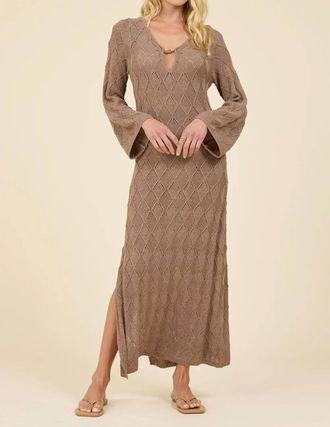 Surf Gypsy Plunge Diamond Knit Midi Dress In Cocoa