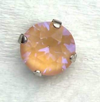 Mariana Womens Studs Earrings In Peach
