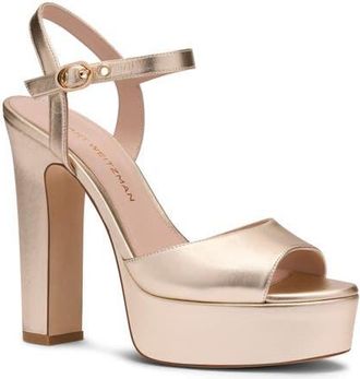 Stuart Weitzman Reade Platform Sandal in Light Gold at Nordstrom, Size 10.5