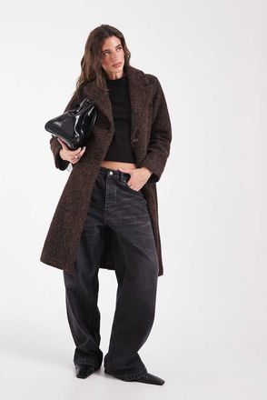 Vero Moda cappotto lungo boucl&eacute; elegante in marrone cioccolato
