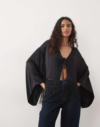 Asos kimono in raso con frange nero