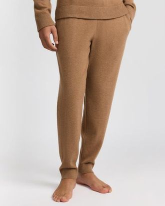 Onia 100% Cashmere Knit Jogger in Camel at Nordstrom, Size Large