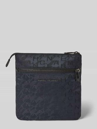 A|X Armani Exchange Umh&auml;ngetasche mit Logo-Muster und Label-Applikation in Marine, Gr&ouml;&szlig;e 1