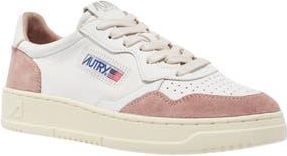 Autry Medalist Washed Low Top Sneaker in White /Nude at Nordstrom Rack, Size 10Us / 40Eu