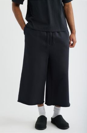 Elwood Core Cut Off Sweatpants in Vintage Black at Nordstrom, Size X-Small