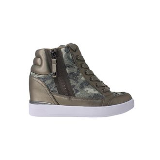 Guess GGNeIIy Pewter GGNELLY-060 Womens