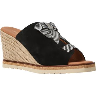 Andr&eacute; Assous Mason Wedge Sandal in Black at Nordstrom, Size 10