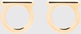 Ferragamo Orecchini in ottone color oro con design a logo