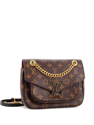 Louis Vuitton Passy Handbag Monogram Canvas crossbody bag - Bruin