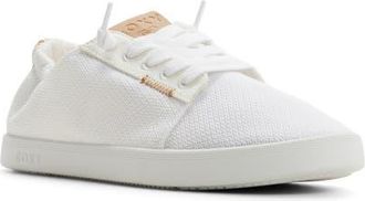 Roxy Mauka Sneaker in White at Nordstrom, Size 9.5