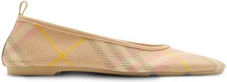 Burberry Flat Shoes