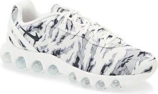 Nike Air Max Dn8 Sneaker in Summit White/Cool Grey at Nordstrom Rack, Size 8.5