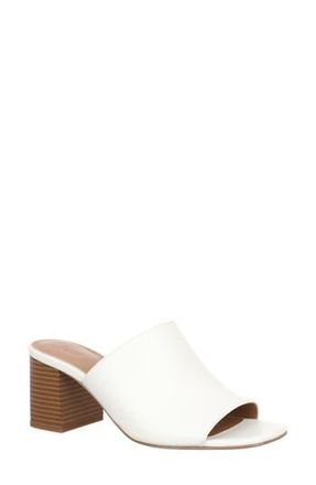 Nordstrom Rack Lacey Block Heel Sandal in Ivory Cream at Nordstrom Rack, Size 7.5