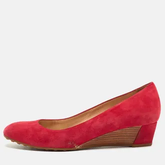 Tod's Tods Pink Suede Wedge Pumps