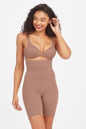 Spanx Everyday Seamless Shaping seamless high waist medium corrigerende short donkerbeige
