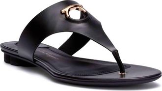 Ferragamo Womens Enfola Leather Sandal In Nero