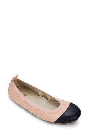 Yosi Samra Samantha Foldable Ballet Flat in Blush/Black at Nordstrom, Size 8
