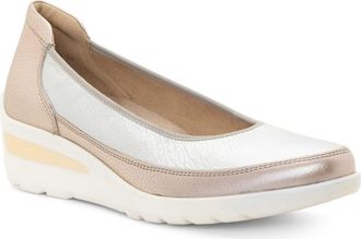 Ara Zinnia Wedge Loafer in Sand Metallic/Cream at Nordstrom, Size 10.5