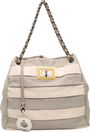 Chanel Pre-owned Womens Bicolor Nylon Grosgrain Reissue 2.55 Shopping Tote - Light Grey Textile - One Size
