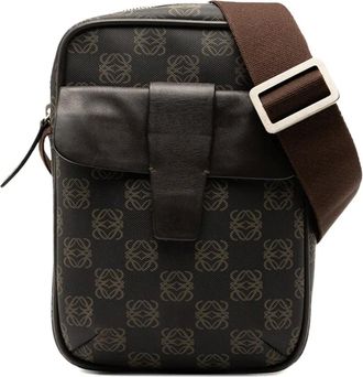 Loewe 2006 Anagram Coated Canvas crossbody bag - Bruin