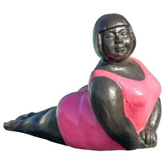 Wanda Collection Estatua contempor&aacute;nea mujer posici&oacute;n yoga fucsia