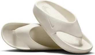 Nike Womens Calm Flip-Flops in Green | FD4115-003