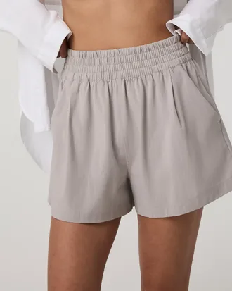 Vuori Clothing Villa Pinstripe Shorts | Suede Pinstripe | XS, Size Extra Small