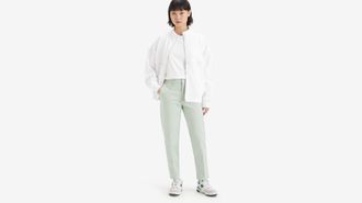 Levi's Essential Chino - Womens - 25X27 - Green