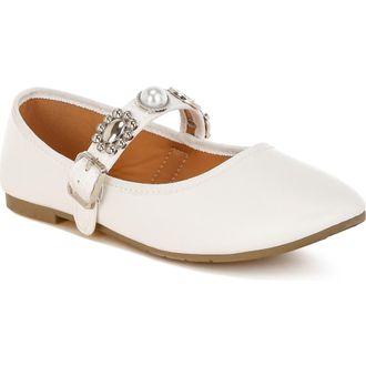 London Rag Kavana Mary Jane Flat in White at Nordstrom Rack, Size 10