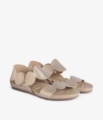 Pedro Garcia Flat sandal in gold metallic leather | Jeanne | Essentials collection