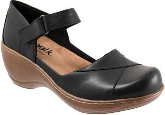 Softwalk Miri Ankle Strap Platform Wedge Clog in Black at Nordstrom, Size 10.5