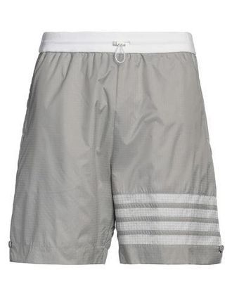 Thom Browne BOTTOMWEAR - Shorts e bermuda su YOOX.COM