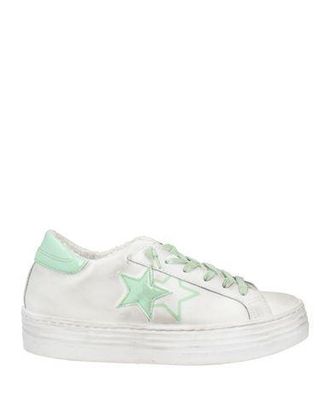 2Star Sneakers