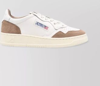 Autry low top medalist sneakers