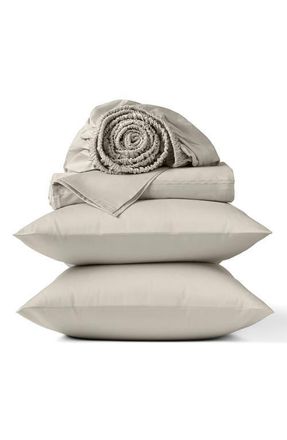 Coyuchi Cloud Soft Organic Cotton Sateen Sheet Set in Stone Scalloped at Nordstrom, Size California King