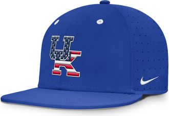 Nike Kentucky Dugout True Nike Mens Dri-FIT College Fitted Hat in Blue | NC144EVNKY-T5Z