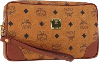 MCM Pre-owned Clutches, female, Brown, Size: ONE SIZE Pre-owned Plastic Clutch