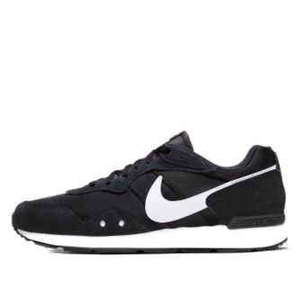 Nike Venture Runner Black White CK2944-002
