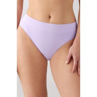 Wacoal Feeling Flexible High Cut Briefs in Pastel Lilac at Nordstrom, Size Xx-Large