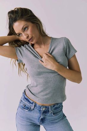 Chaser Drew Tee In Grey