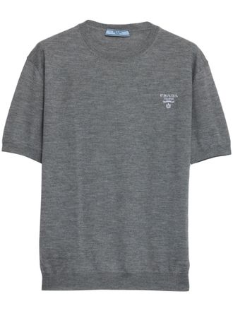 Tシャツ・カットソー PRADA Men T Shirts UJN921WM311CD Grey Prada triangle-logo Cotton T-shirt | Grey | FARFETCH