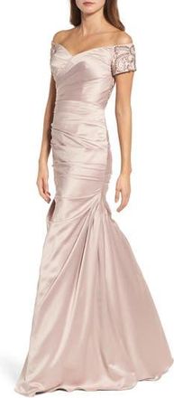 La Femme Off the Shoulder Beaded Satin Trumpet Gown in Champagne at Nordstrom Rack, Size 18 (Similar To 18W-20W)