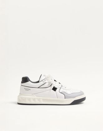 Valentino Garavani One Stud Low-Top Nappa Sneaker Man WHITE 38.5