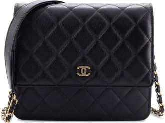 Chanel Square Wallet on Chain Quilted Letter Embossed Calfskin shoulder bag - Zwart