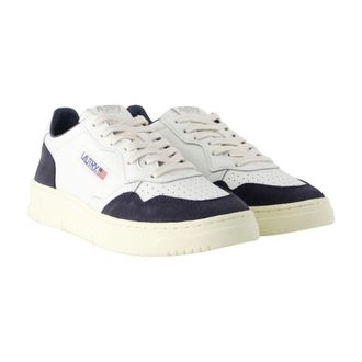 Autry Mens Medalist Low Sneaker White Calfskin