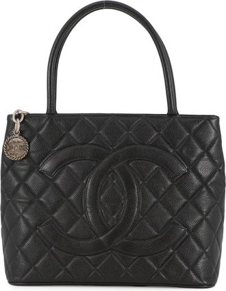 Chanel Black Grained Calfskin Tote Bag (Pre-Owned)