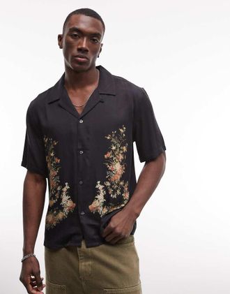 AllSaints Parsons - Camicia a maniche corte nera con motivo a fiori-Nero