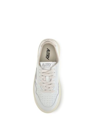 Autry Womens Sneakers Medalist Platform White Leather White-Feather Upper: Trainers White/feather